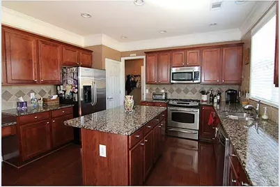203 Glenwood Drive, Canton, GA 30115 - Photo 2