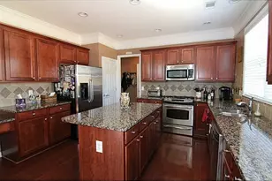 203 Glenwood Dr, Canton, GA 30115 - Photo 2