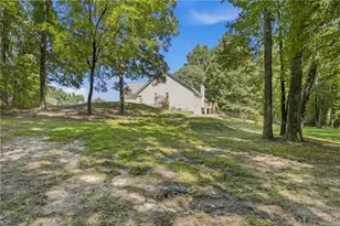 1611 Lake View Ct, Loganville, GA 30052 - Photo 86