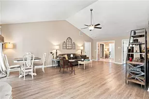 1611 Lake View Ct, Loganville, GA 30052 - Photo 14