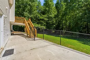 1611 Lake View Ct, Loganville, GA 30052 - Photo 72