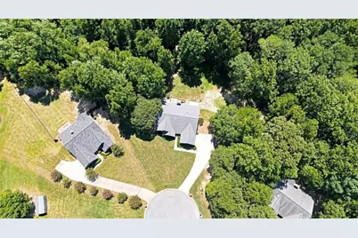 1611 Lake View Court, Loganville, GA 30052 - Photo 6