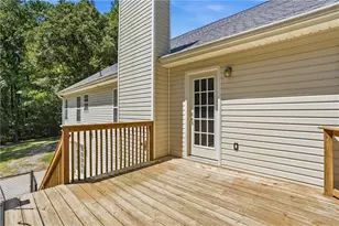 1611 Lake View Ct, Loganville, GA 30052 - Photo 48