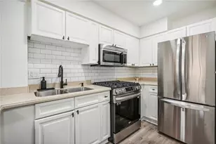 2479 Peachtree Rd NE, Atlanta, GA 30305 - Photo 6