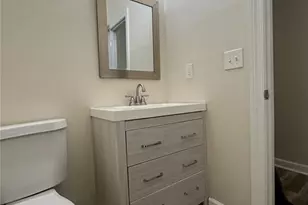 1640 Canberra Dr, Stone Mountain, GA 30088 - Photo 24