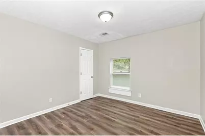8788 E Bourne Drive, Jonesboro, GA 30238 - Photo 10
