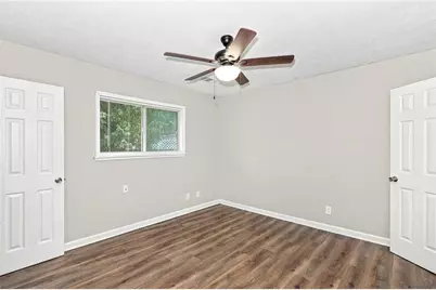 8788 E Bourne Drive, Jonesboro, GA 30238 - Photo 6