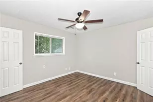 8788 E Bourne Dr, Jonesboro, GA 30238 - Photo 6