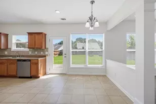 1123 Gather Dr, Lawrenceville, GA 30043 - Photo 16