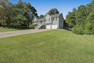 198 Meadow Spring Ct, Temple, GA 30179 - Photo 4