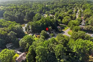 661 Sunfield Dr NW, Lilburn, GA 30047 - Photo 52
