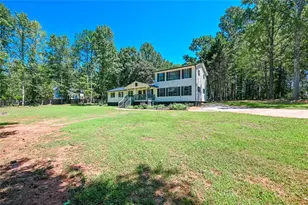 727 Tanners Bridge Cir, Bethlehem, GA 30620 - Photo 6