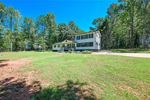 727 Tanners Bridge Cir, Bethlehem, GA 30620 - Photo 6