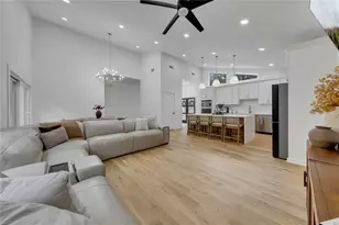 2885 Hill Park Ct, Marietta, GA 30062 - Photo 14
