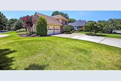 2019 Ector Court NW, Kennesaw, GA 30152 - Photo 2