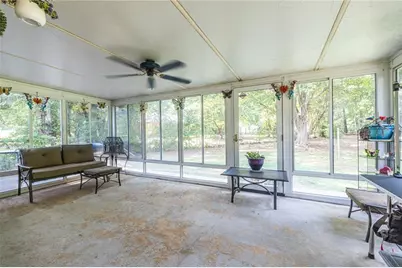 8397 Willows Terrace, Riverdale, GA 30274 - Photo 32