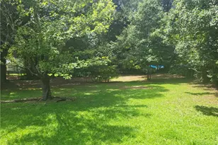 8397 Willows Terrace, Riverdale, GA 30274 - Photo 14