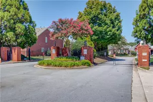 2029 Wicker Wood Way, Snellville, GA 30078 - Photo 52