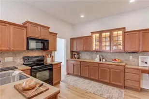 2029 Wicker Wood Way, Snellville, GA 30078 - Photo 18
