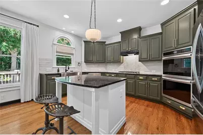 211 Cedarhurst Drive, Canton, GA 30115 - Photo 14