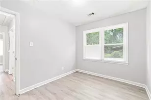 2123 Blayton Ln SE, Atlanta, GA 30315 - Photo 8