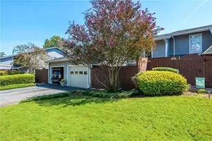 4939 Meadow Ln, Marietta, GA 30068 - Photo 4