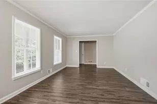4270 Cove Way NE, Marietta, GA 30067 - Photo 8