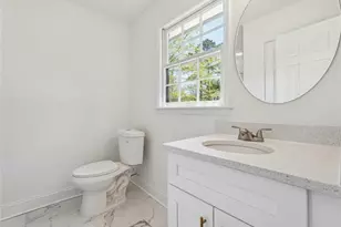 6364 Queen View Ln, Stone Mountain, GA 30087 - Photo 16