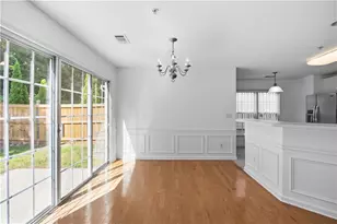 313 Balaban Cir, Woodstock, GA 30188 - Photo 10