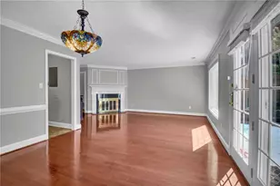 849 Heritage Square, Decatur, GA 30033 - Photo 12