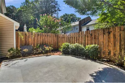 849 Heritage Square, Decatur, GA 30033 - Photo 24