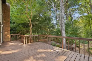 1104 Staples Dr SW, Lilburn, GA 30047 - Photo 12