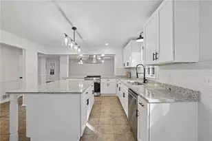 1104 Staples Dr SW, Lilburn, GA 30047 - Photo 14