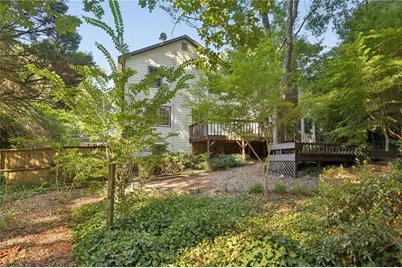 1104 Staples Drive SW, Lilburn, GA 30047 - Photo 42