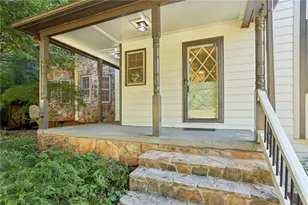 1104 Staples Dr SW, Lilburn, GA 30047 - Photo 4