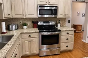 136 Eagles Nest Cir, Carrollton, GA 30116 - Photo 12
