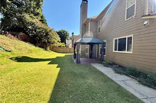 3252 Sandy Branch Ln, Buford, GA 30519 - Photo 30