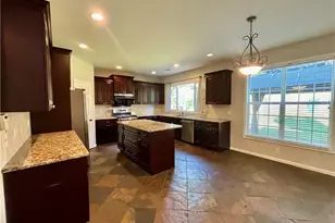 3252 Sandy Branch Ln, Buford, GA 30519 - Photo 8