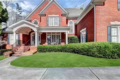 7040 Laurel Oak Drive, Suwanee, GA 30024 - Photo 2