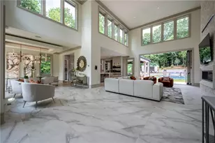 1090 Kingston Dr, Sandy Springs, GA 30342 - Photo 4