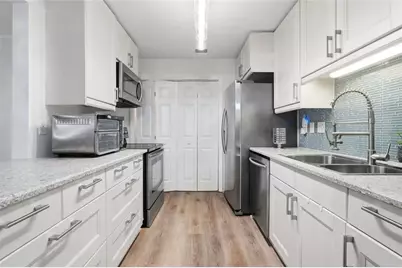 1301 Gettysburg Place, Sandy Springs, GA 30350 - Photo 16