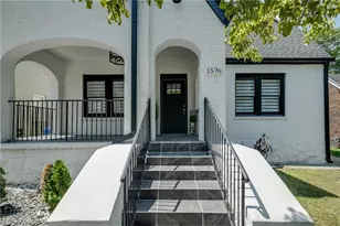 1576 Beecher St, Atlanta, GA 30310 - Photo 2