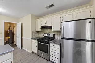 5350 Greenhedge Trail, Stone Mountain, GA 30088 - Photo 6