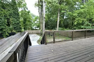 657 S Grand Ave NW, Atlanta, GA 30318 - Photo 12