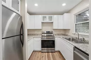 39 Cantey Pl NW, Atlanta, GA 30327 - Photo 6