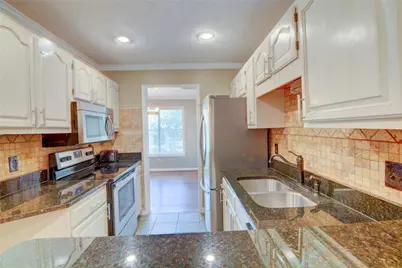 904 Peachtree Forest Terrace, Peachtree Corners, GA 30092 - Photo 10