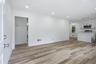 2101 East Dr, Decatur, GA 30032 - Photo 2