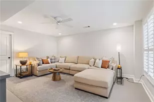 896 Glenbrook Dr NW, Atlanta, GA 30318 - Photo 32