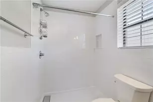 410 Candler Park Dr NE, Atlanta, GA 30307 - Photo 16