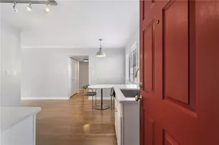 410 Candler Park Dr NE, Atlanta, GA 30307 - Photo 2